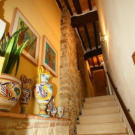 Porta Nuova Bed & Breakfast 3*