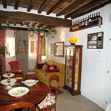 Porta Nuova Bed & Breakfast 3*